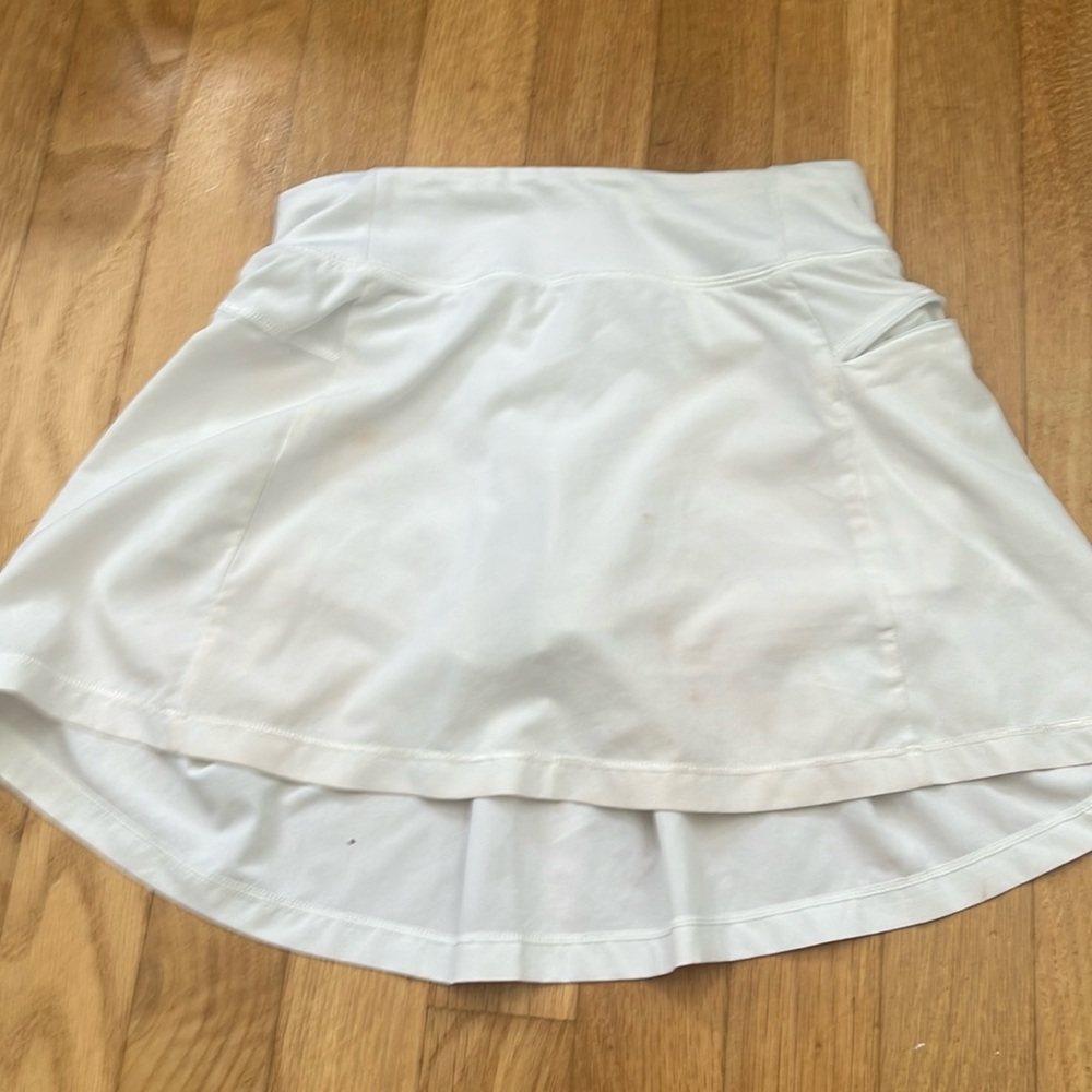 Girls white tennis skort All in Motion (Target brand) size M(7/8.)